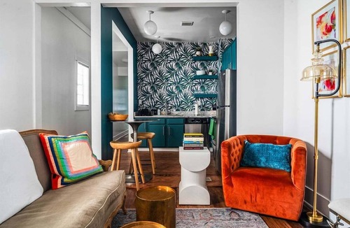 Dixon Park House | Downtown Savannah * 2 Bedroom * Firepit * Dogs OK * Private Patio