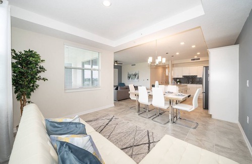 Historic Downtown Kissimmee Apartment | (DR206) Storey Lake Condo 2/2, Free Waterpark