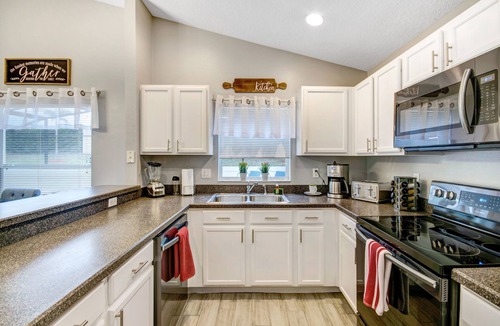 Kissimmee House | Dream Villa - Near Disney Private Pool 8 Guests