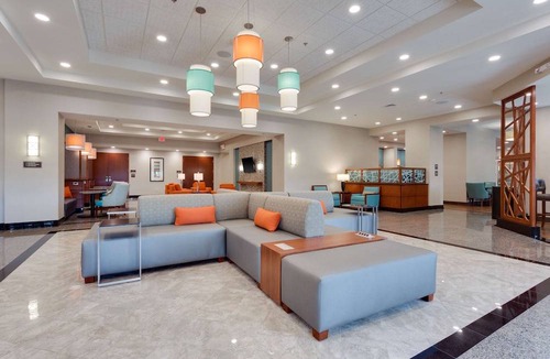 Biggar Hotel | Drury Inn & Suites Fort Myers Airport FGCU