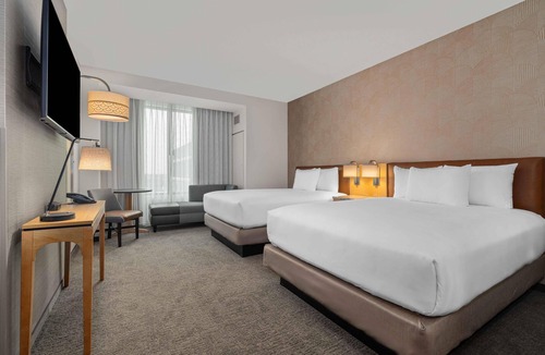 Tampa Hotel | Drury Plaza Hotel Tampa Brandon