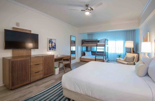 Marathon Hotel | Duck Key Trip! | ADA Family Rm w/Snorkeling + Spa