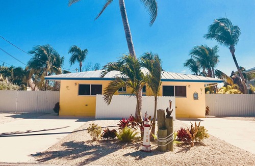 Marathon Villa | DUPLEX IN DUCK KEY, 2 Bedroom/2 Bath, W/Private 90' Dock, Trailer Storage