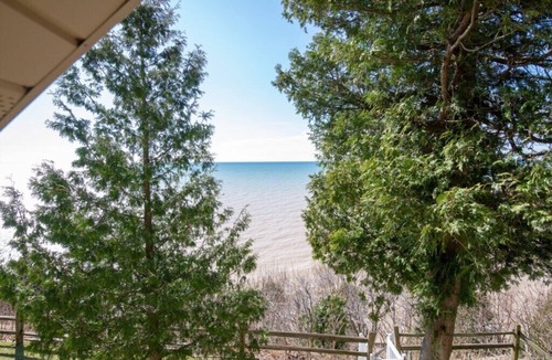 Manistee Cottage | Eagle Bluff Cottage at Lake Michigan