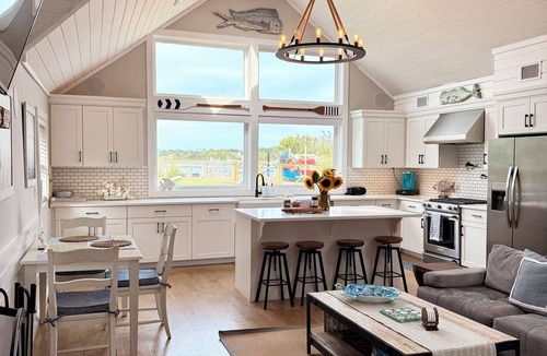 Center Moriches Cottage | East End Retreat - Water Front - Available for the US Open Shinnecock Hills 2026