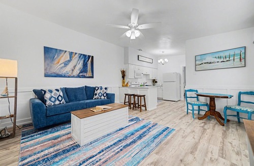 Indian Rocks Beach Apartment | East Gulf Dockside Beach Homes