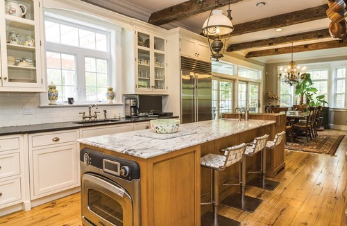 Village of East Hampton House | East Hampton 6 Bedroom Estate with Pool and Tennis