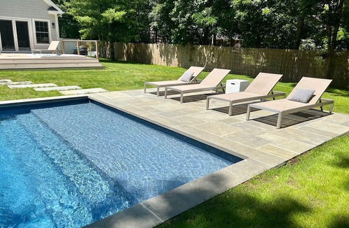 Clearwater Beach House | East Hampton - Private Clearwater Beach Association w/beach, pool and hot tub!