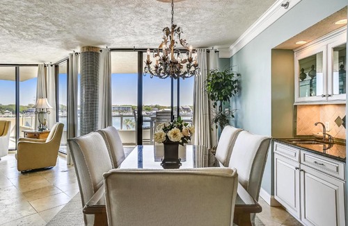 Holiday Isle Apartment | East Pass Towers 304 Condo