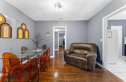 San Marco Apartment | Eclectic Escape #4 - Team Joseph Ellen