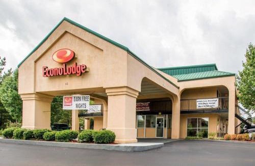 Troy Cabin | Econo Lodge Troy