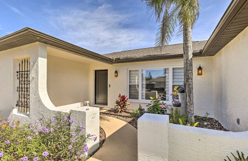 Holiday Lakes West House | Elegant Coastal Oasis Near Beaches & Private Pool