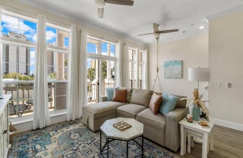 Long Beach House | Emerald Coast Villa