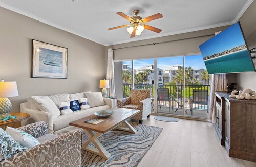 Frangista Beach Condo | Emerald Waters 206 - Private Beach Access, Community Pool, Hot Tub, Near Dining!