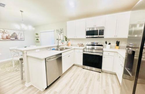 Auburndale House | Encanto At Auburndale
