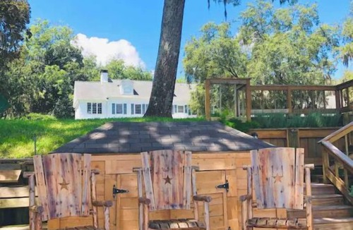 Green Cove Springs House | ENCHANTED OAKS ESTATE-Carriage House on Private Riverfront Estate-WEDDINGS-DOCK