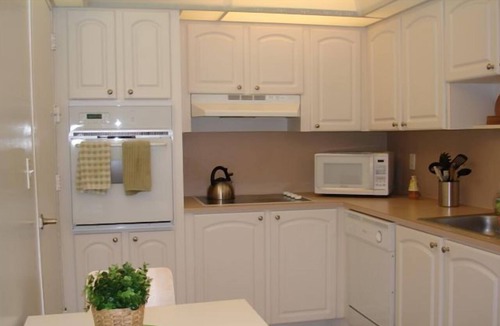 Hollywood South Central Beach Condo | Enjoy this Beautiful Ocean & Intracostal View 1/1 in the Tides!