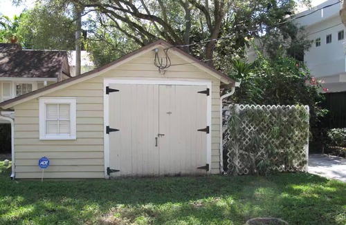 Southwest Coconut Grove Apartment | Enjoyable 1-bedroom studio with AC in vibrant Miami