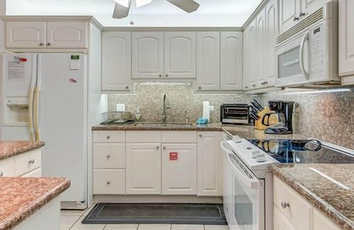 Islamorada House | Entire Compound on Gated Bayfront Property