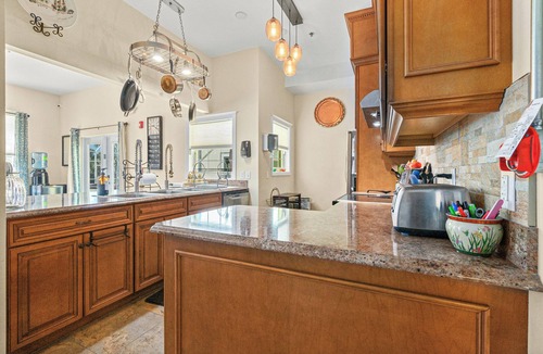 Flagler Beach Resort | Entire house Flagler Beach 24P Pool Family River