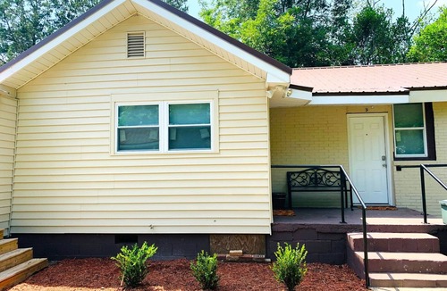 State College Apartment | Entire place: Cozy, Quiet Oasis w/free laundry and parking