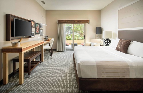 SoHo Hotel | Epicurean Hotel, Autograph Collection
