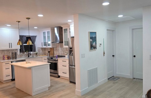 Clearwater House | Escape, explore, tranquility, frappé