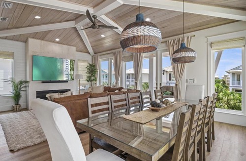 Holiday Isle House | Esmeralda At Destin Pointe Resort