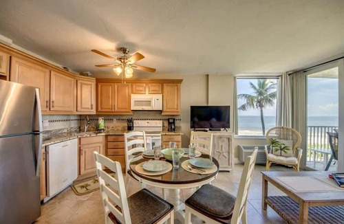South Island Condo | Estero Beach & Tennis Club #306A Beachfront Condo