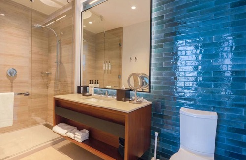 Florida Central Atlantic Coast Hotel | Evermore Orlando | Premium Tower Flat | Elevated Bayfront Living