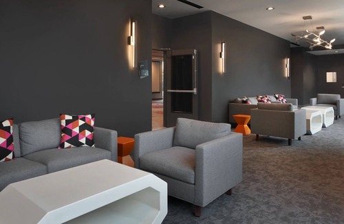 Williamsburg House | Excellent Choice! With Outdoor Pool, Pet-friendly, Close to Discovery Cove!