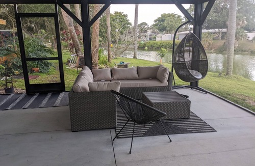 Venice Gardens House | Expansive Lakeview, gorgeous outdoor space