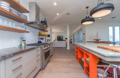 Boca Grande House | Experience luxury Beachfront a spacious 5-bedroom, 4-bathroom home in Boca Grande.