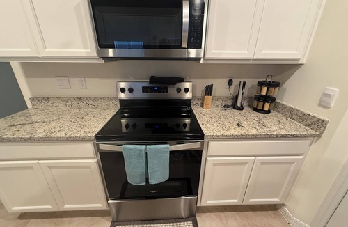 St. Cloud House | Experience Orlando Magic at Tana: Your Lakeview Oasis minutes from Disney!