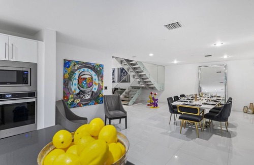 Venetian Islands Villa | Exquisite 6BR/3.5BBTH Villa