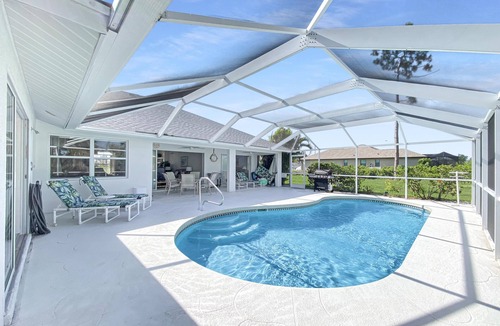 Pinehurst Villa | Fabulous Fairway, heated pool, sleeps 8