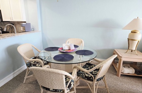 Fort Myers Beach Condo | Fabulous Views at this Beachfront Paradise Vacation Rental - Walk to Everywhere