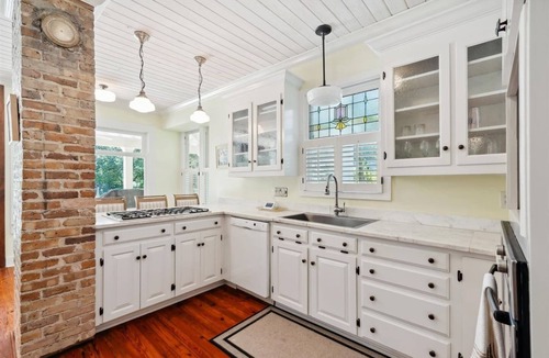 Montrose House | Fairhope's 1910 Tin Ceiling Treasure · 2 Kings · Live Oak Acre