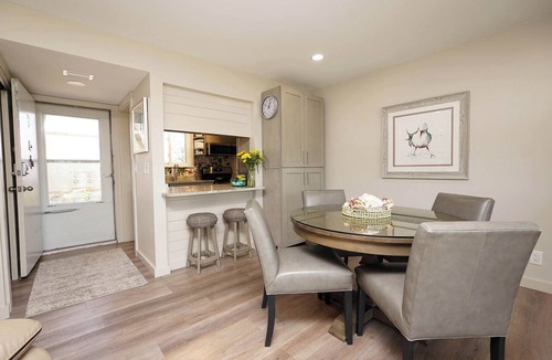 Holiday Isle Condo | Fairway Living | Pool Views, Free Beach Service, Pet Friendly