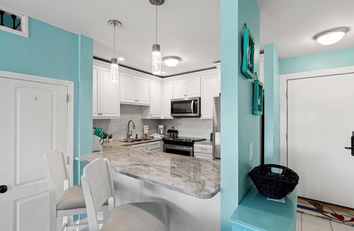 Upper Grand Lagoon Villa | Fairways & Sun Rays-4239 Bay Point-Golf Views & Marina Access