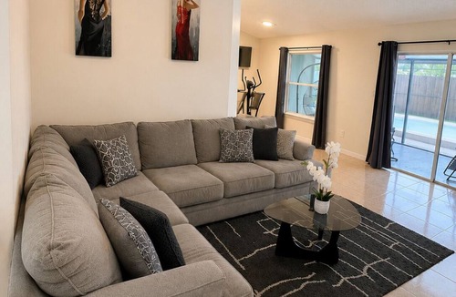 Orlando House | Family 4BD Villa w/Private Pool & Game Room 14 Min to Disney