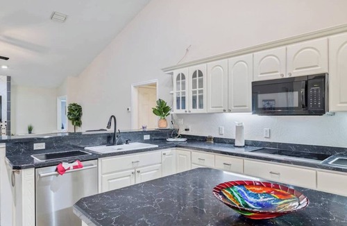 Fellowship House | Family 5BR Ocala Farm Home With Heated Pool, 6Min To WEC