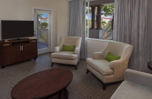 Williamsburg Resort | Family friendly 2-bedroom Full kitchen. Golf ,pools.restaurants,activities.
