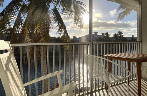 Naples Condo | Family Friendly Condo at Lely Golf Resort Discounted golf & preferred tee times!