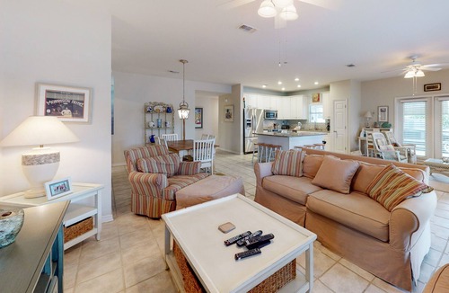 Clipper Cove Cottage | Family-Friendly Home with Shared Pool - Near Attractions & Beach