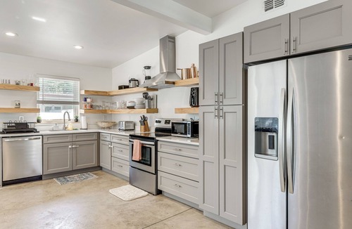 Northside House | Family & Pet-Friendly Jacksonville Escape w/Yard
