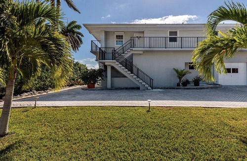Marathon House | Family & Pet-Friendly Duck Key Home – Heated Pool, 90’ Dock, Ocean Access