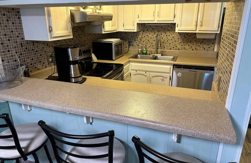 Panama City Beach Condo | Family&Pre-Approved Pet Friendly Condo Gated Complex Bed 3 Bath 3 walk2Tootsies
