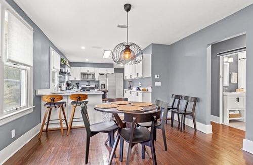 Avondale House | Fancy Dancy