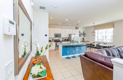 Bellavida House | Fantastic 4br 3ba with Pvt Pool with Lake view near to Disney
